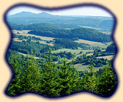 Aussichtspunkt Frankenblick am Rennsteig Dolmar Weg